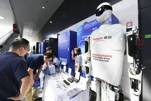 全球機器人科技盛會杭州啟幕 專業(yè)領(lǐng)域創(chuàng)新引領(lǐng)未來